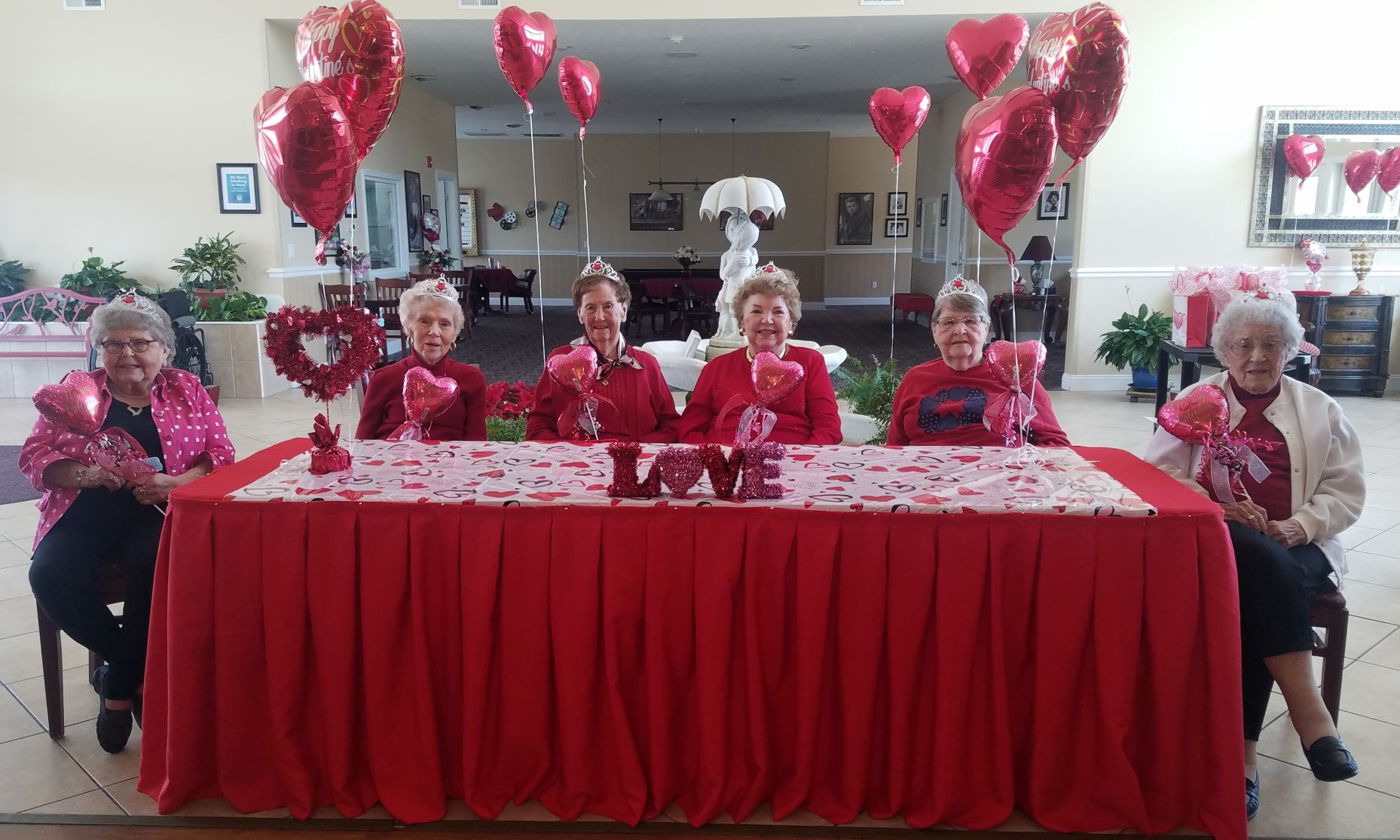 Legends Villiage crowns sweethearts